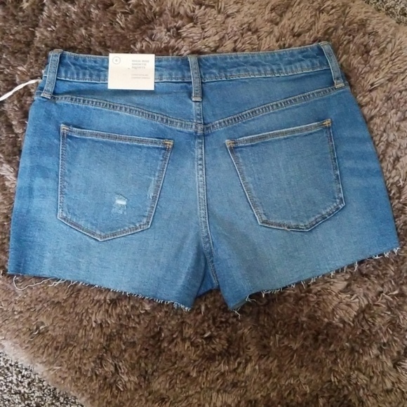 Universal Thread Shorts size 6 - Picture 4 of 7